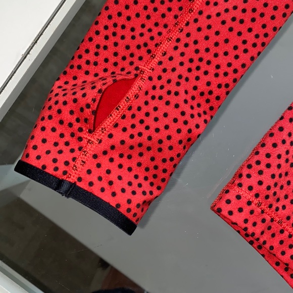 Nike Dri Fit Pullover - Picture 3 of 4